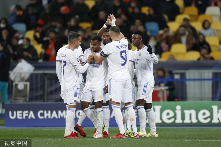 更让球迷失 更让球迷失